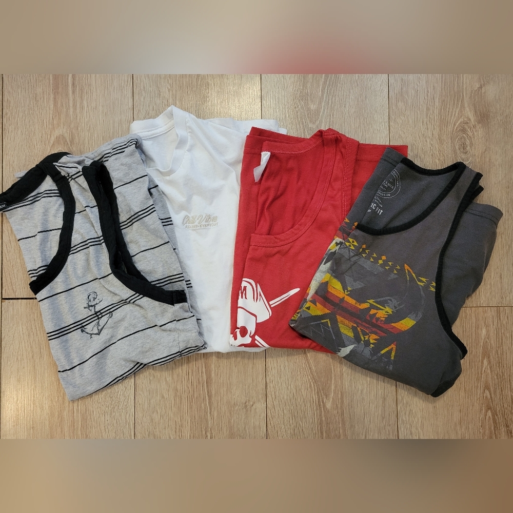 Lot of 4 Mens Tanks/Sleeveless Tops